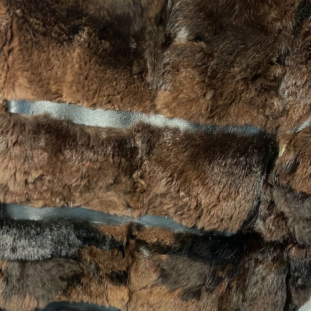 SPECIAL VINTAGE FUR COAT - Picture 4 of 17